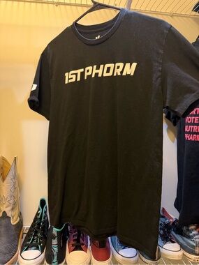Men’s m shirt